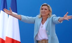 Marine Le Pen 2027'de aday olacak