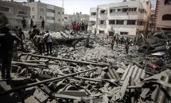 Gazze’de sahur katliamı!