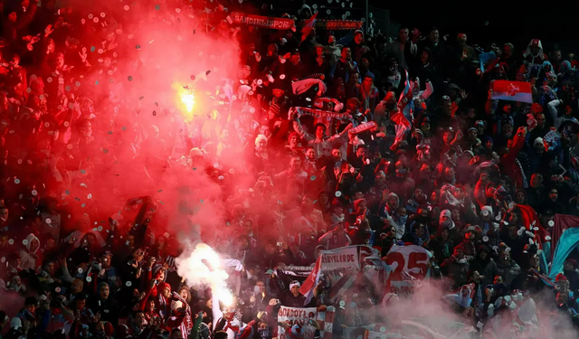 Trabzonspor taraftarları İstanbul kulüplerine fark attı