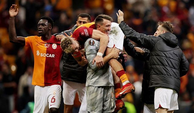 Galatasaray, Sparta Prag'ı 90+1'de yıktı
