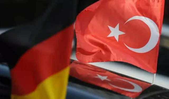 Türkiye'den Almanya'ya ''askeri blokaj'' tepkisi: Müttefiklik ruhuna aykırı